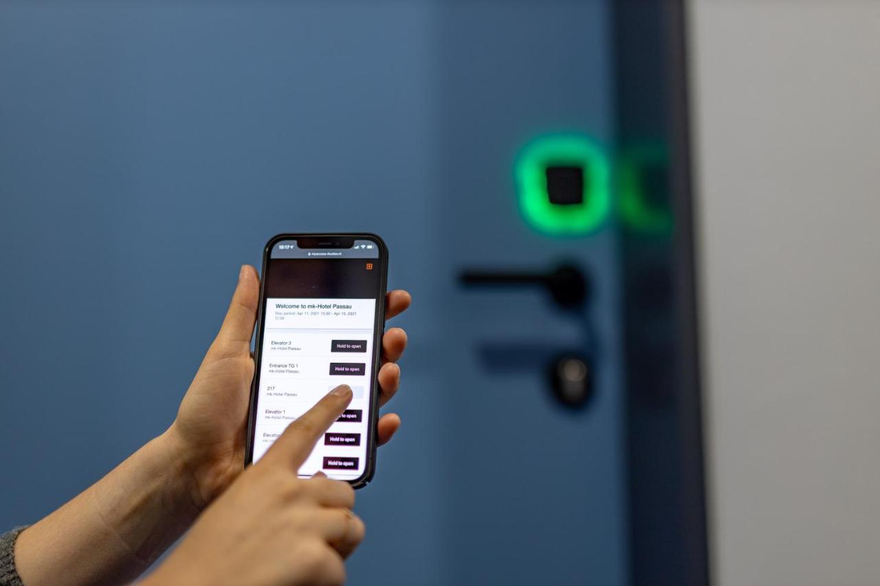 Rinas Mk Hotel Tirana מראה חיצוני תמונה Nuki Smart Lock
