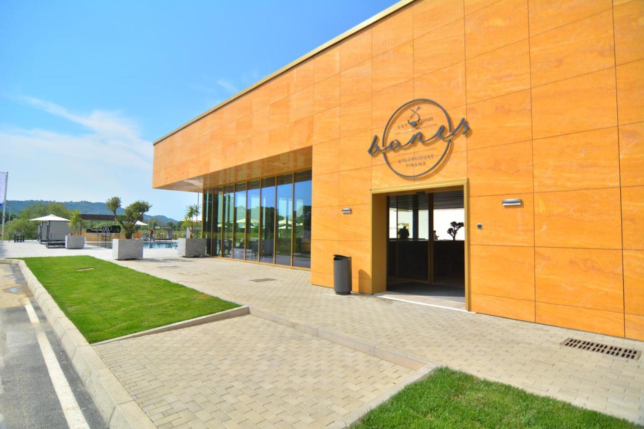 Rinas Mk Hotel Tirana מראה חיצוני תמונה The new terminal